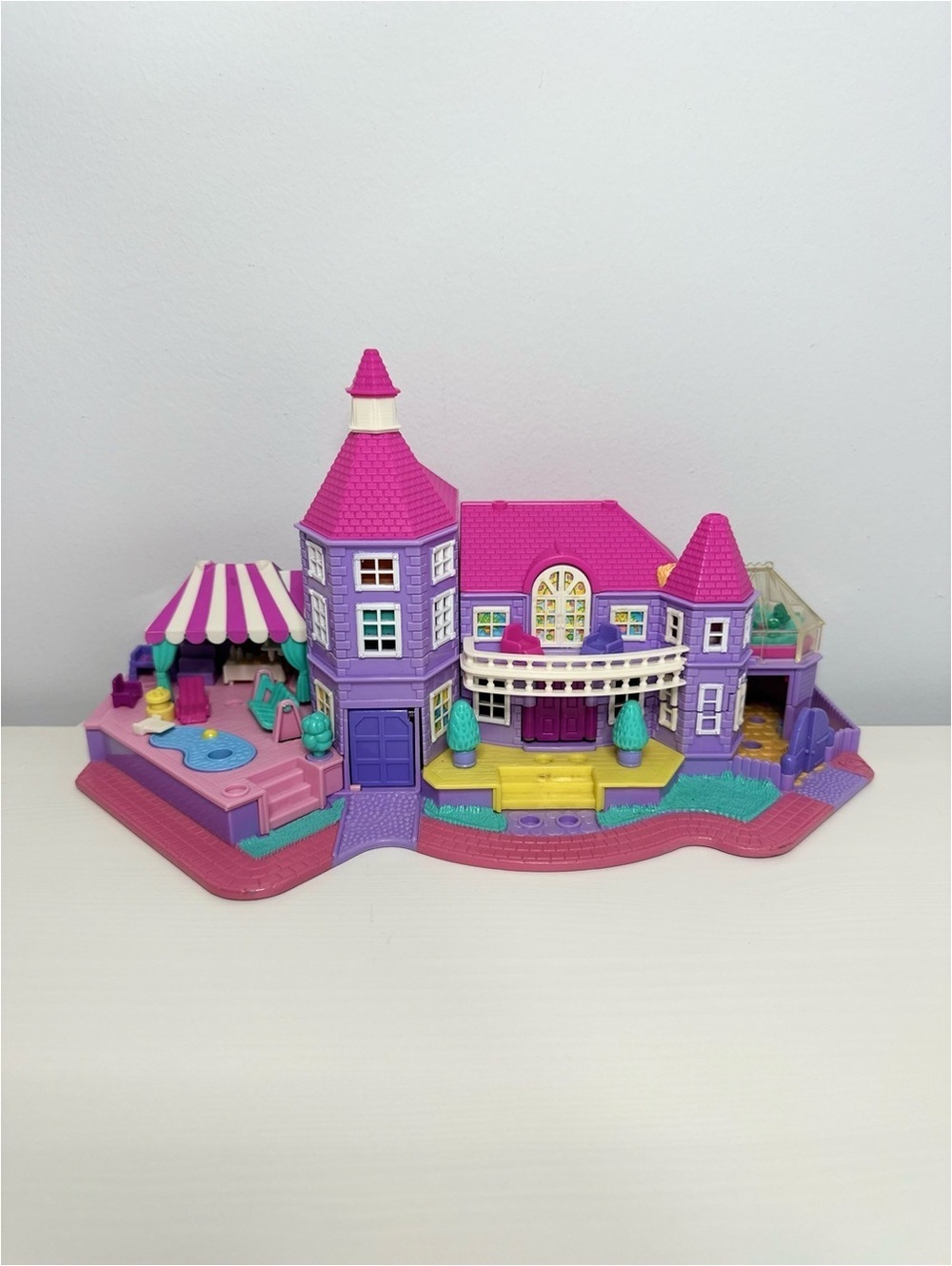 Vintage 1994 Polly Pocket Bluebird Dream House Playset Purple Mansion Compact